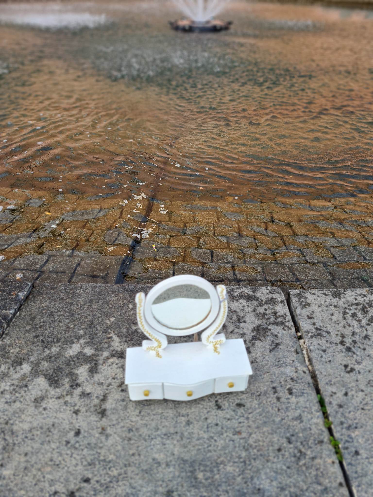 Inreda fint kring din pool inomhus